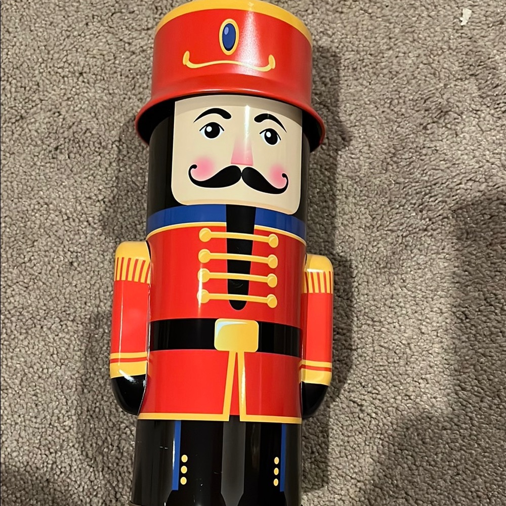 Colorful Nutcracker Tin Soldier